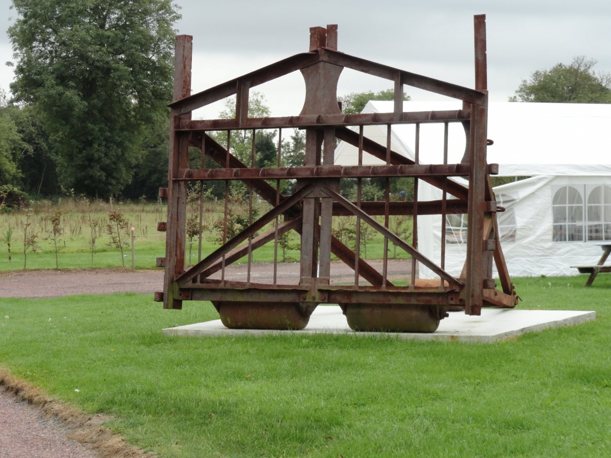 Beach Obstacles of the D-Day Normandy Invasion - D-Day Tours of Normandy